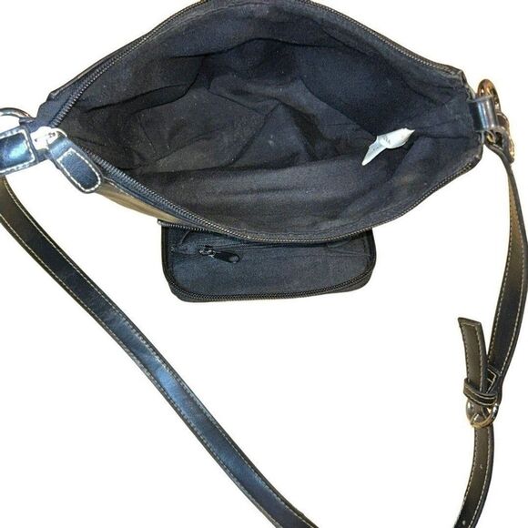 Rosetti Black Faux Leather Shoulder Bag Purse w/ Built-in Wallet Compartment - Picture 10 of 12